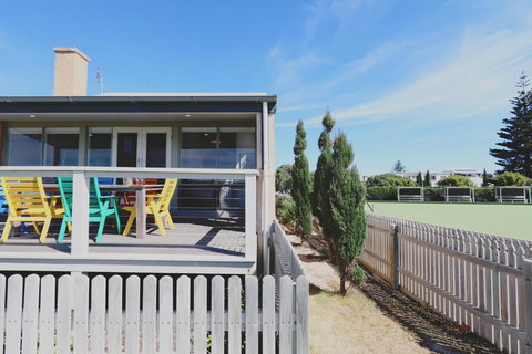 Caledonian Inn - Local Tourism 11