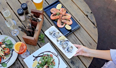 Caledonian Inn - Local Tourism 18