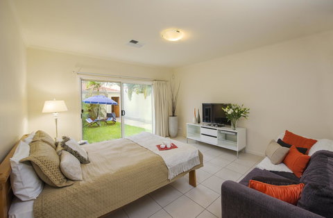 Adelaide Luxury Beach House - Accommodation Australia 33