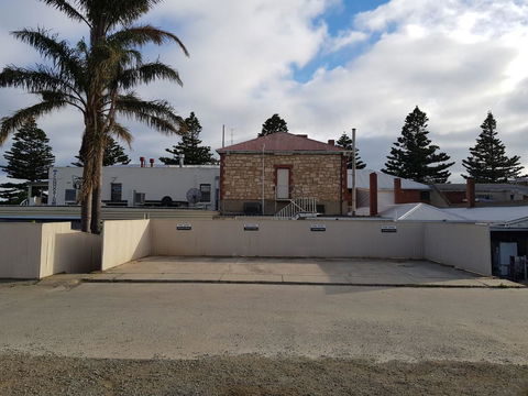 Pier Hotel Port Lincoln - Accommodation Australia 31