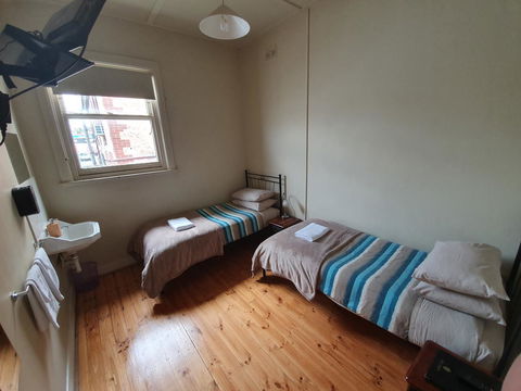Pier Hotel Port Lincoln - Accommodation Australia 25