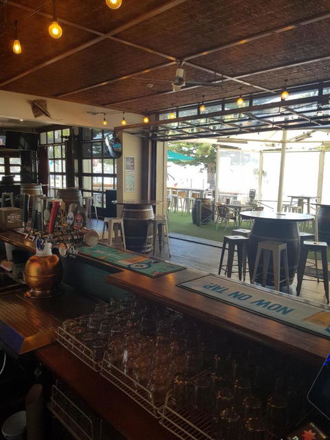 Pier Hotel Port Lincoln - Accommodation Australia 3