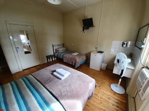 Pier Hotel Port Lincoln - Accommodation Australia 15