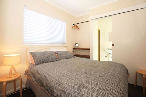 Culburra Beachhouse - Accommodation Australia 24