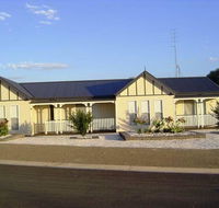 Moontana - Local Tourism