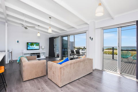 Sorrento - Aldinga Beach - Accommodation Australia 4