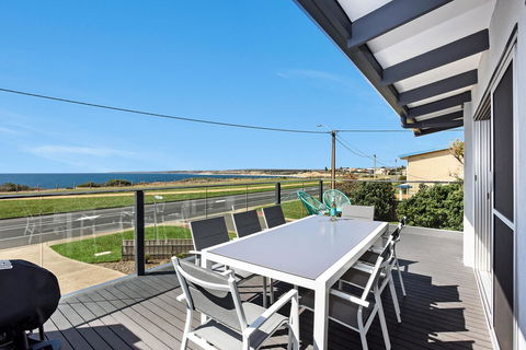 Sorrento - Aldinga Beach - Accommodation Australia 17