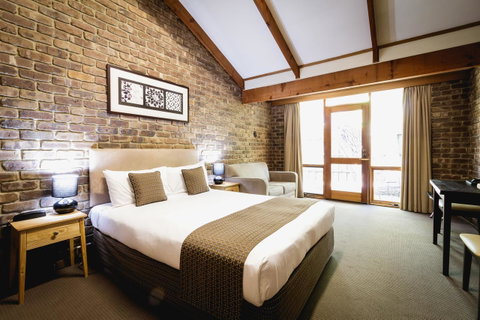 The Lodge By Manna - Local Tourism 4