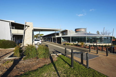 Station Motel - Australia Shopping 3