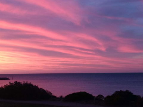 Seafront Shack - Accommodation Australia 2