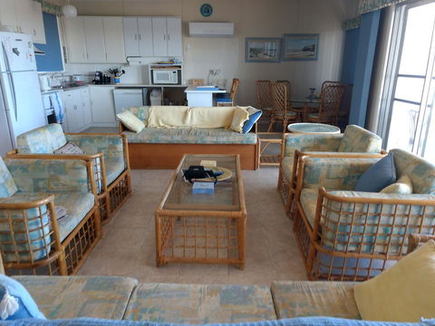 Seafront Shack - Accommodation Australia 7