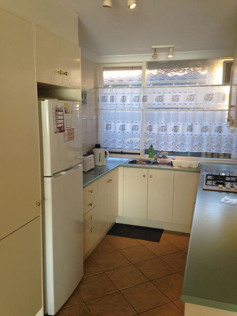 Lakeside - Local Tourism 10