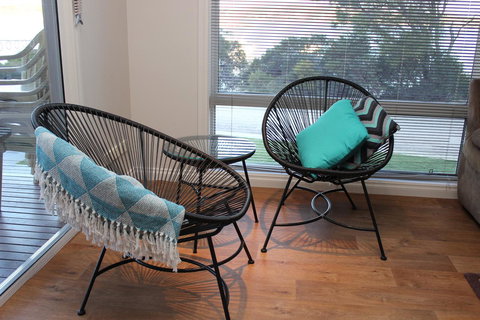 Waterfront On Osprey - Australia Shopping 3