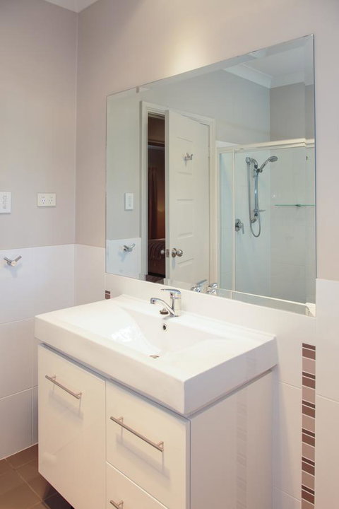 Waterfront On Osprey - Australia Shopping 22