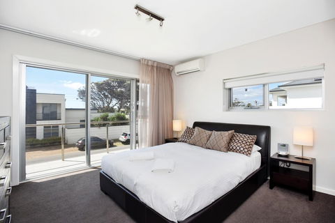 Esplanade Escape - Accommodation Australia 14
