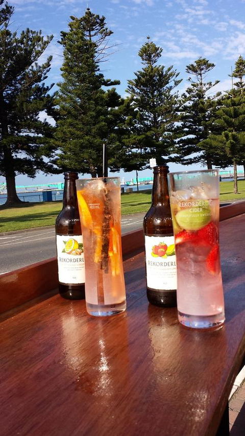 Grand Tasman Hotel - Australia Shopping 4