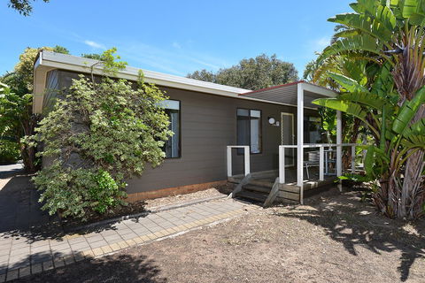BIG4 Port Elliot Holiday Park - Accommodation Australia 21