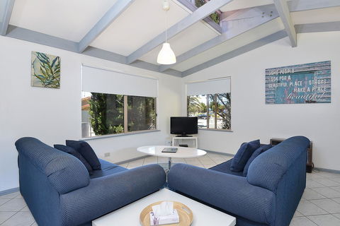BIG4 Port Elliot Holiday Park - Accommodation Australia 12