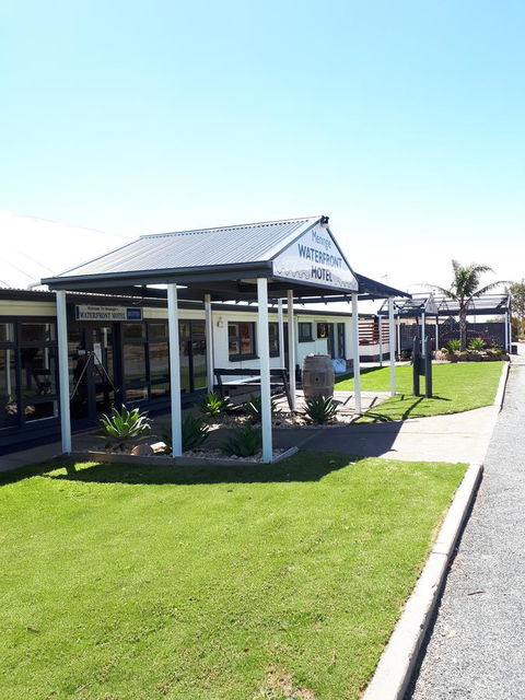 Meningie Waterfront Motel - Accommodation Australia 0