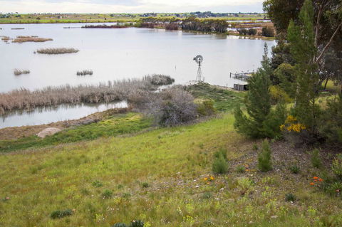 Limestone Ridge - Accommodation Australia 17