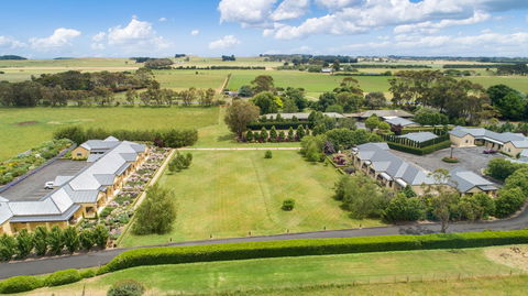 The Barn Accommodation - Accommodation Australia 1