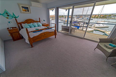 Marina Reflections - Accommodation Australia 13
