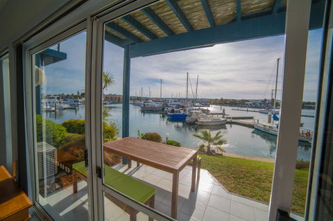 Marina Reflections - Accommodation Australia 7