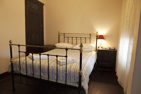 The Rising Sun Hotel - Accommodation Australia 13