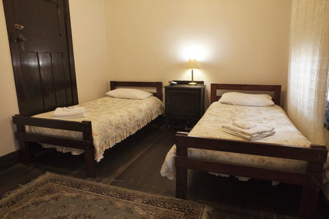 The Rising Sun Hotel - Accommodation Australia 8