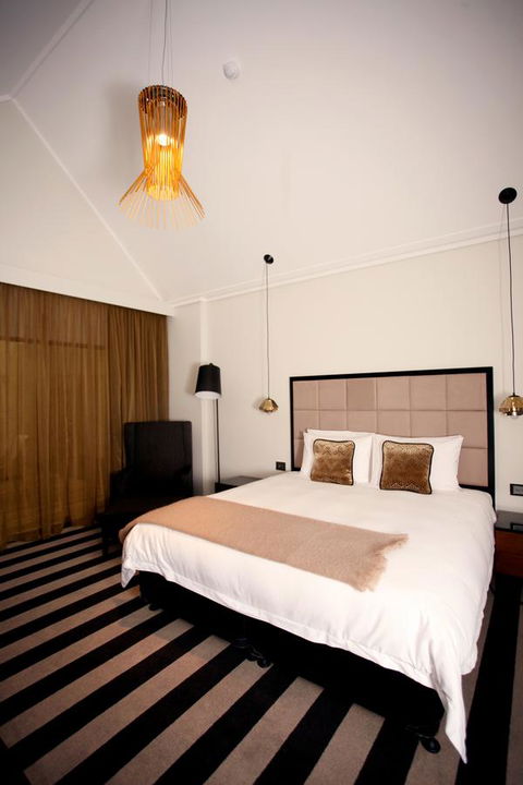 Ellen Hotel - Accommodation Australia 15