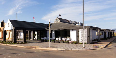 Ellen Hotel - Accommodation Australia 9