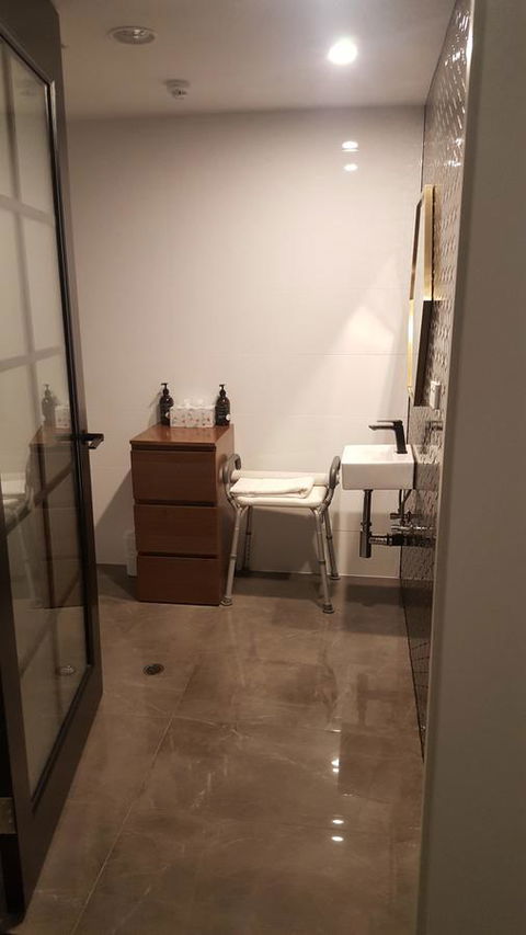 Ellen Hotel - Accommodation Australia 2