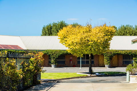 Country Roads Motor Inn Naracoorte - Accommodation Australia 6