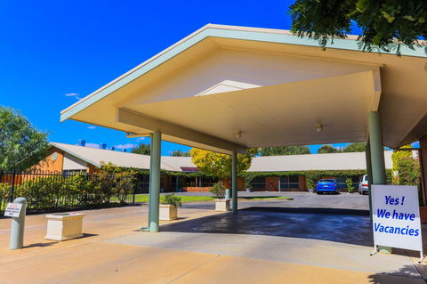 Country Roads Motor Inn Naracoorte - Accommodation Australia 1