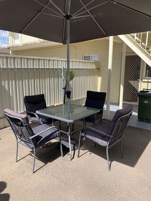 Sunshine Three - Accommodation Australia 37