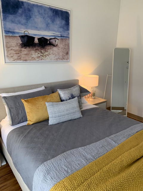 Sunshine Three - Accommodation Australia 25