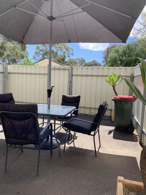 Sunshine Three - Accommodation Australia 38