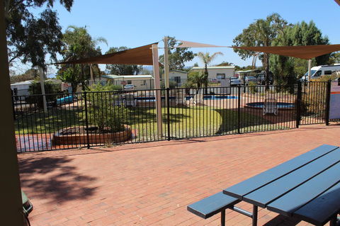 Discovery Parks - Port Augusta - Australia Shopping 19