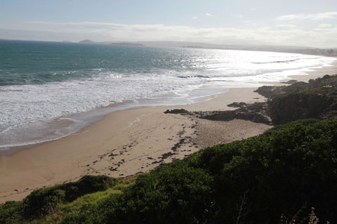 Southern Sands\' Beachfront Apartment - Accommodation Australia 19