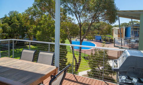 South Shores Villa 52 - Accommodation Australia 0