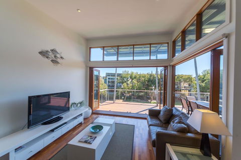 South Shores Villa 52 - Accommodation Australia 5