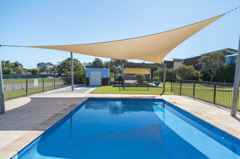 South Shores Villa 52 - Accommodation Australia 18