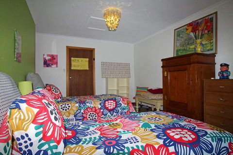 Red Door - Accommodation Australia 13