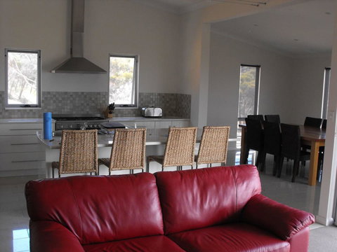 Saar River House - Australia Shopping 13