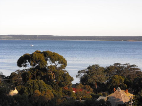 Saar River House - Australia Shopping 19