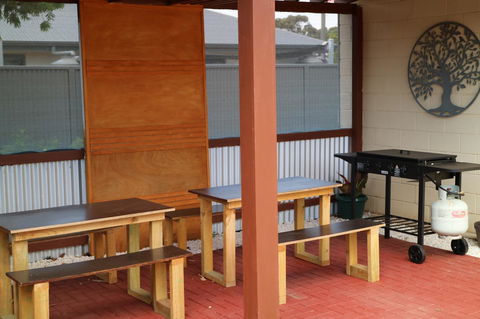 Renmark Motor Inn - Accommodation Australia 2