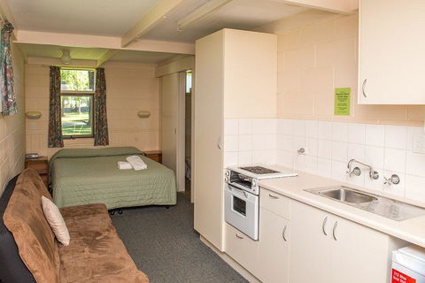 Kalganyi Holiday Park - Accommodation Australia 34
