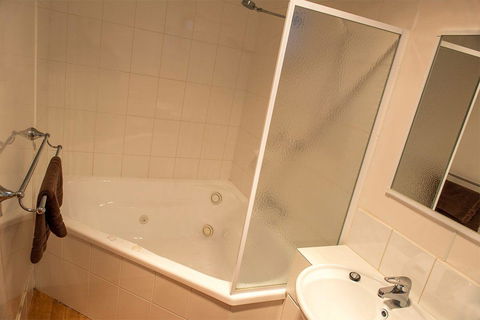 Kalganyi Holiday Park - Accommodation Australia 2