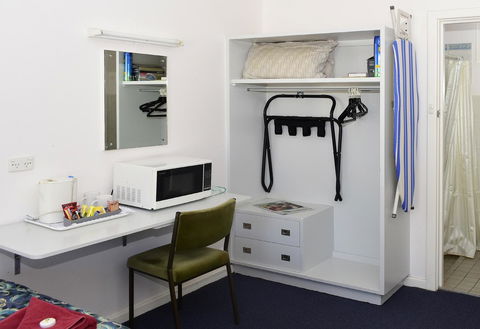 Travelway Motel - Accommodation Australia 24