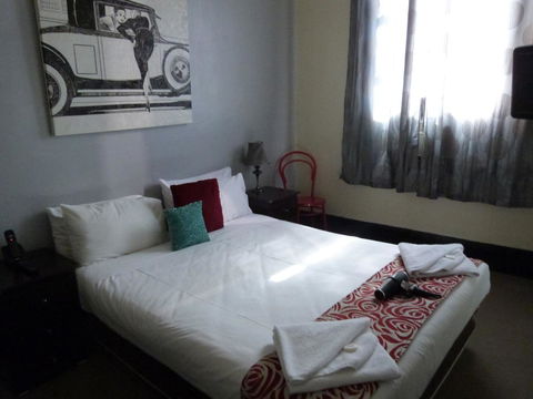 Ambassadors Hotel - Accommodation Australia 1